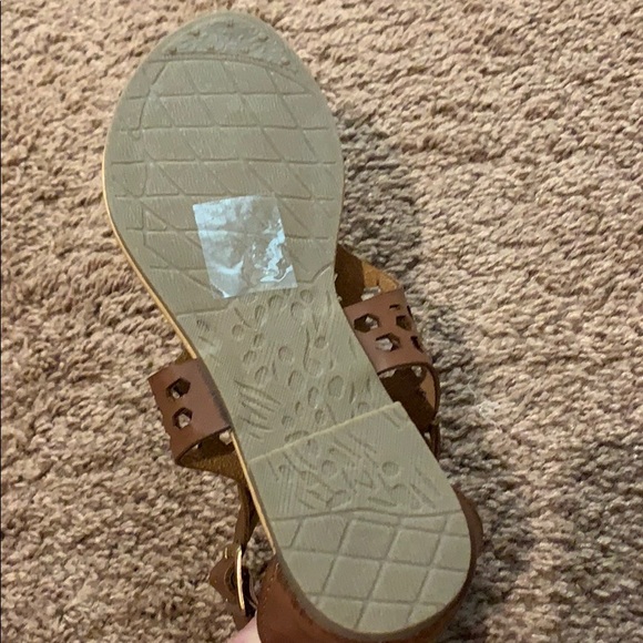 Sandals - Picture 5 of 5